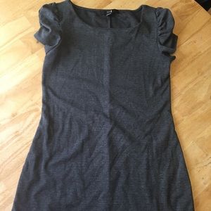 Gray dress with puffy sleeves